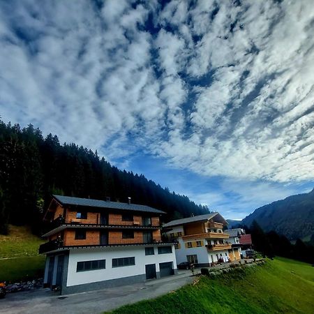 Haus Margrith Alpenblick Appartements Damuels Exteriér fotografie